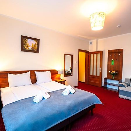 Hotel Kasztelan Dobczyce Εξωτερικό φωτογραφία