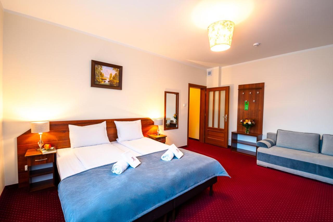 Hotel Kasztelan Dobczyce Εξωτερικό φωτογραφία