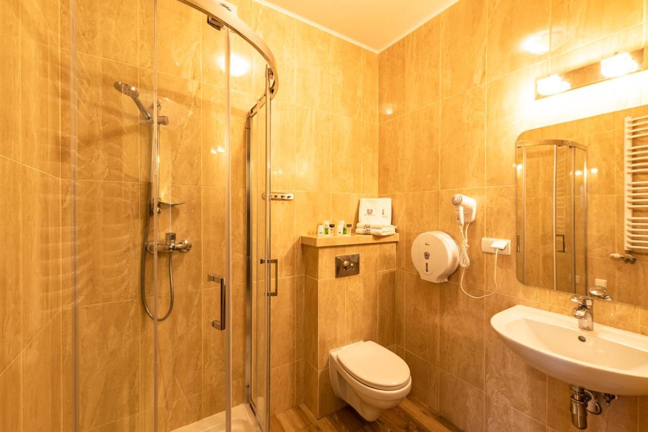Hotel Kasztelan Dobczyce Εξωτερικό φωτογραφία