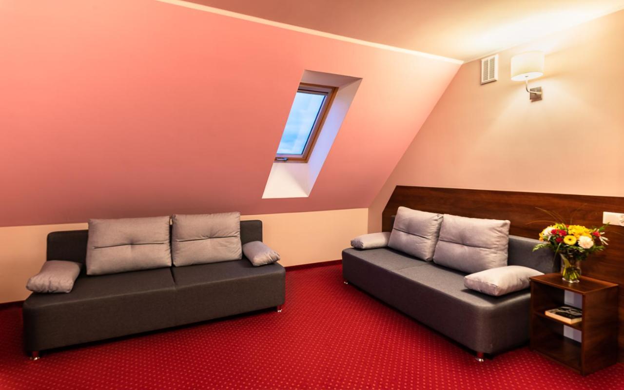 Hotel Kasztelan Dobczyce Εξωτερικό φωτογραφία